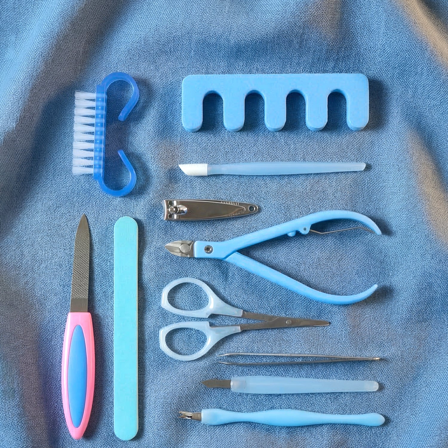 Portable 11 in 1 nail care kit for home and travel use