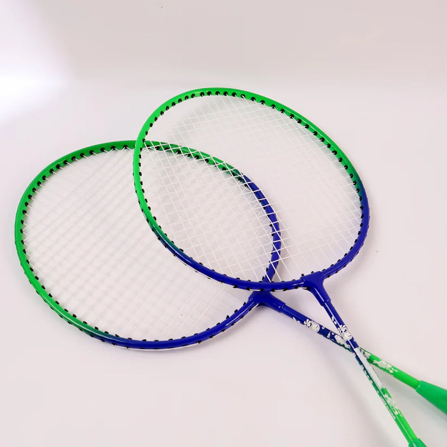 Lightweight children's badminton rackets made from alloy steel frame