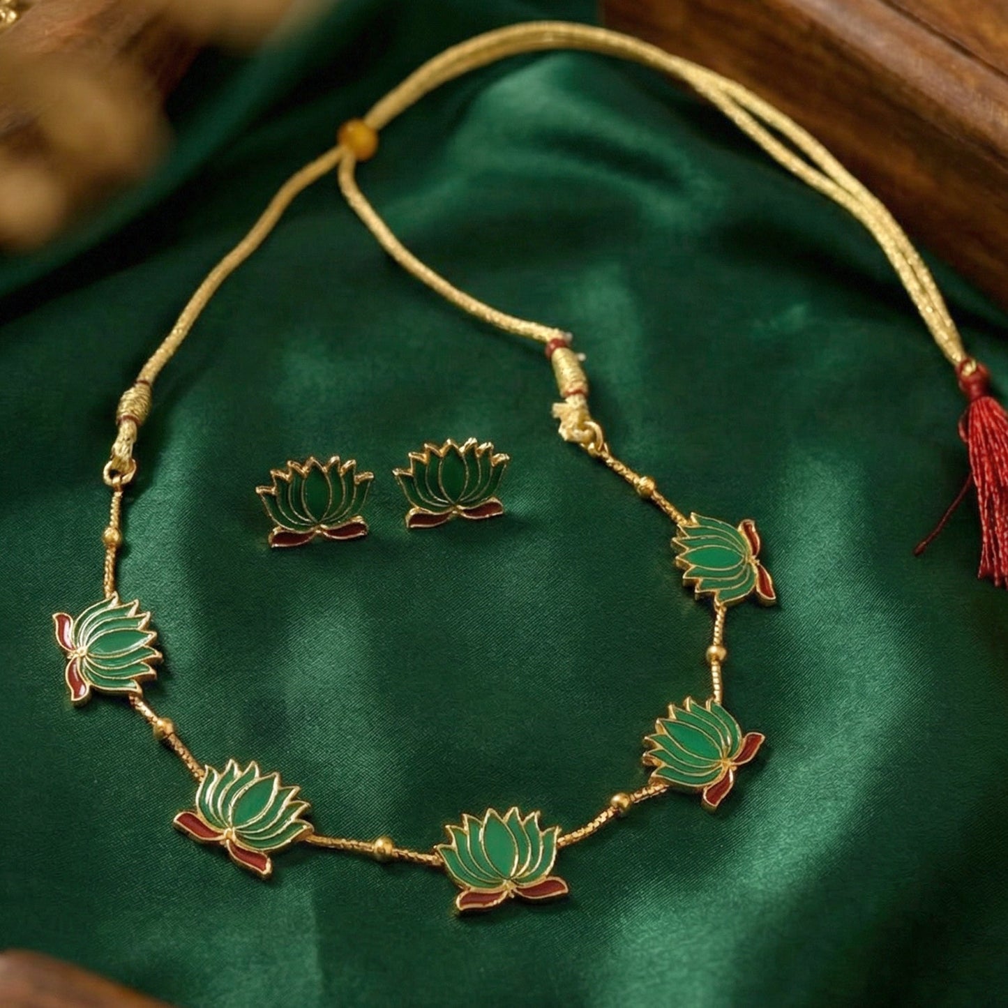 Ethnic jewellery set featuring traditional green lotus design