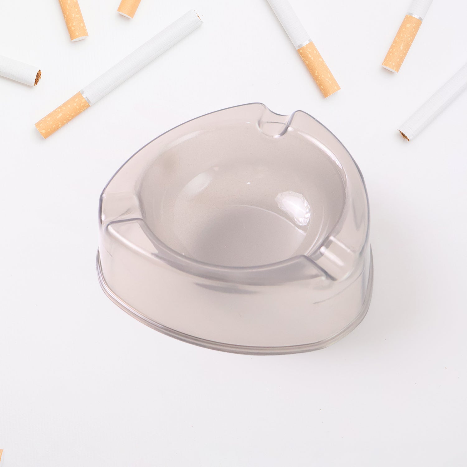 Oblivion crystal look plastic ashtray in vibrant colors