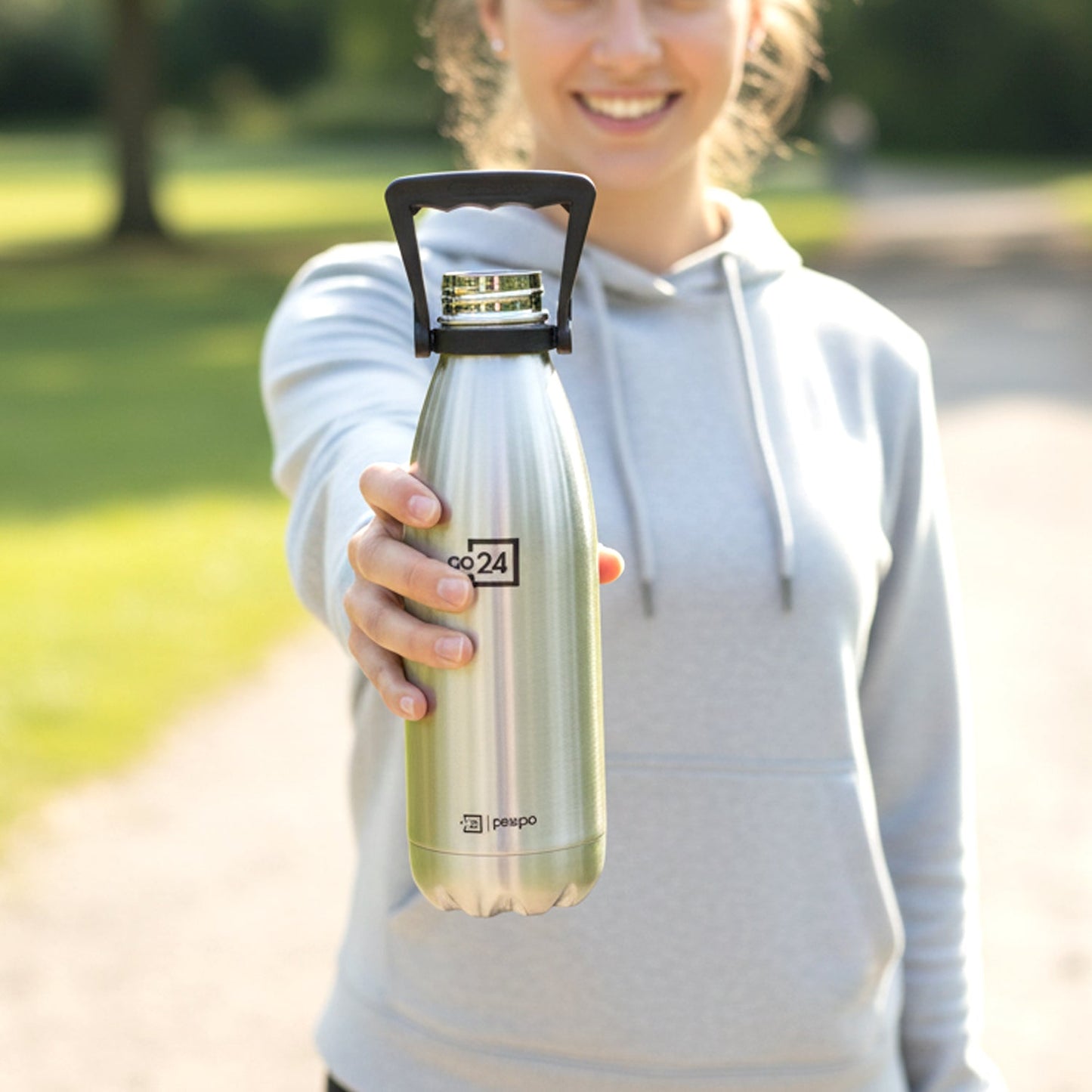 Pexpo Echo travel water bottle with carry handle for outdoor use