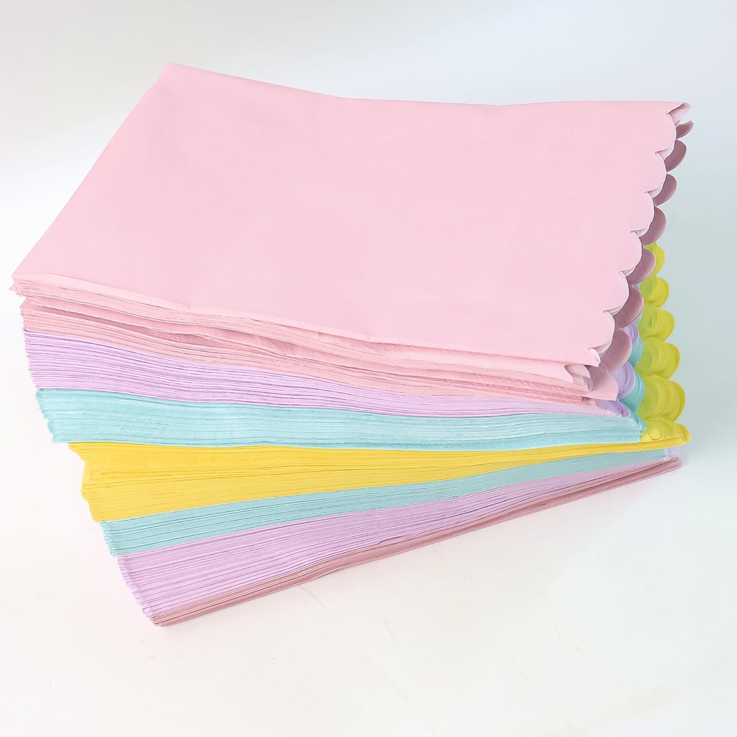 Food-grade oil-absorbing baking paper sheet for healthier cooking