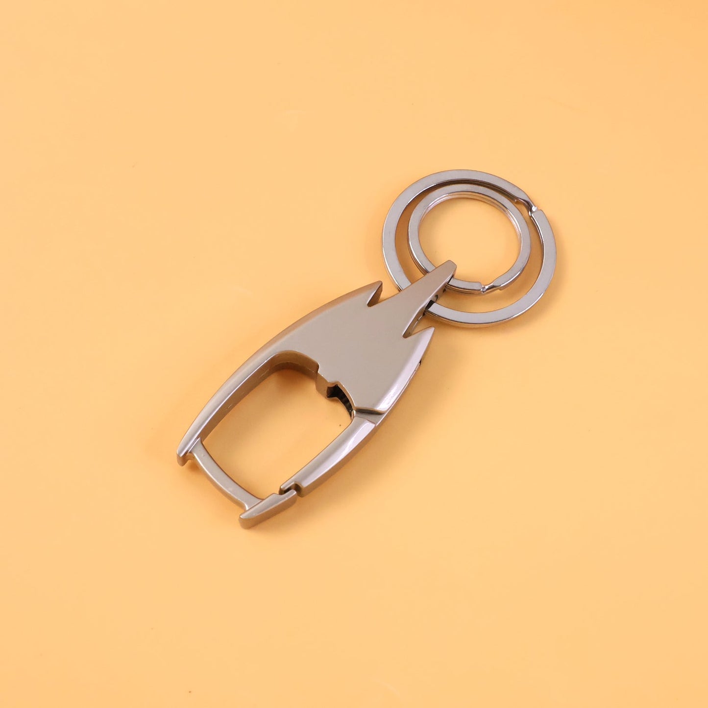 Keyring organizer holder in durable metal