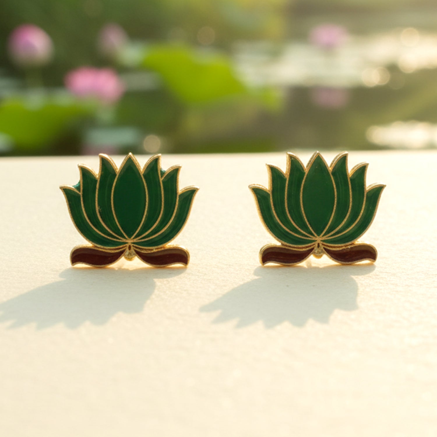 Adjustable thread green lotus necklace with matching stud earrings