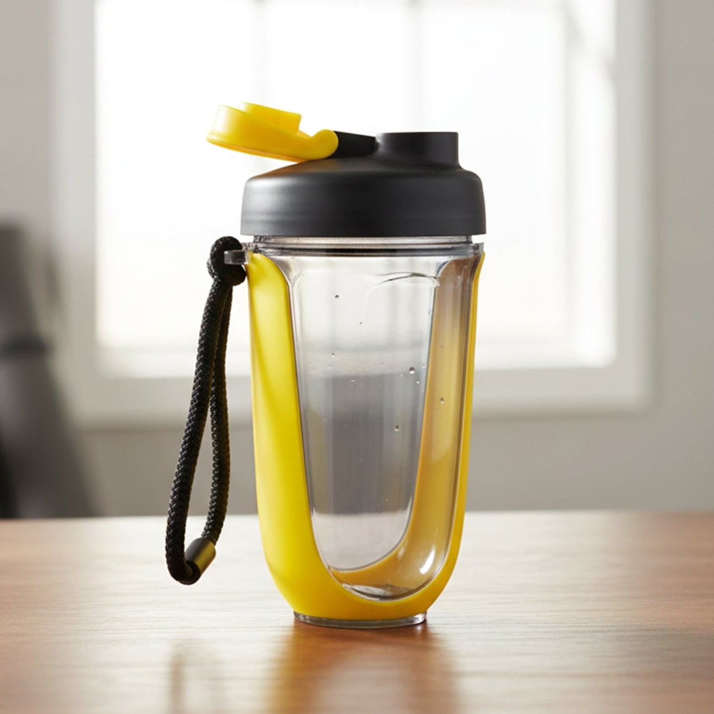 Protein shake bottle for workouts, made of durable, BPA-free plastic