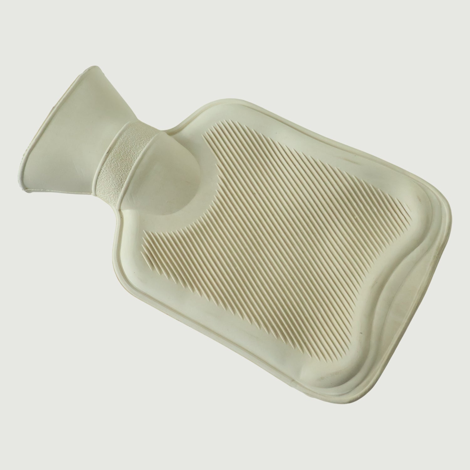 Compact hot water bag for muscle relaxation and home use