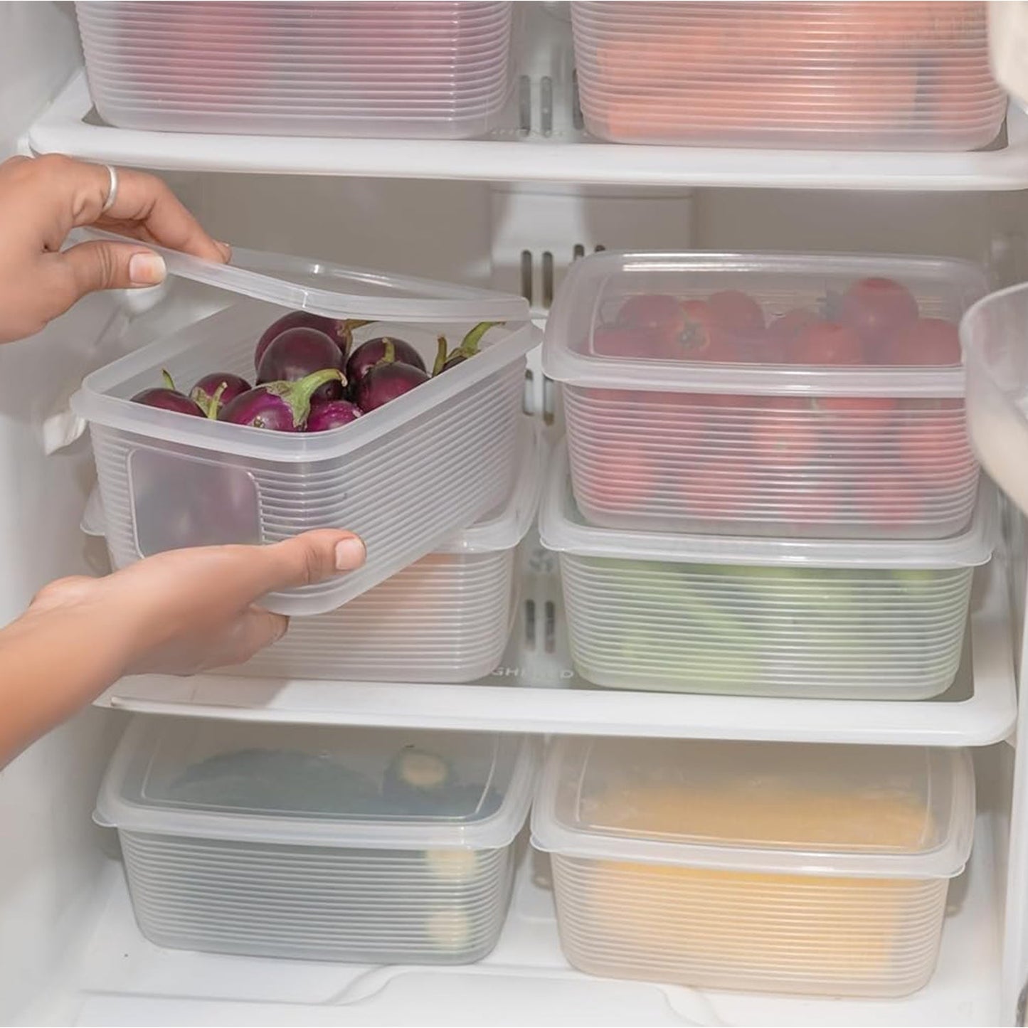 Food storage containers showing snap-fit airtight lids to keep food fresh