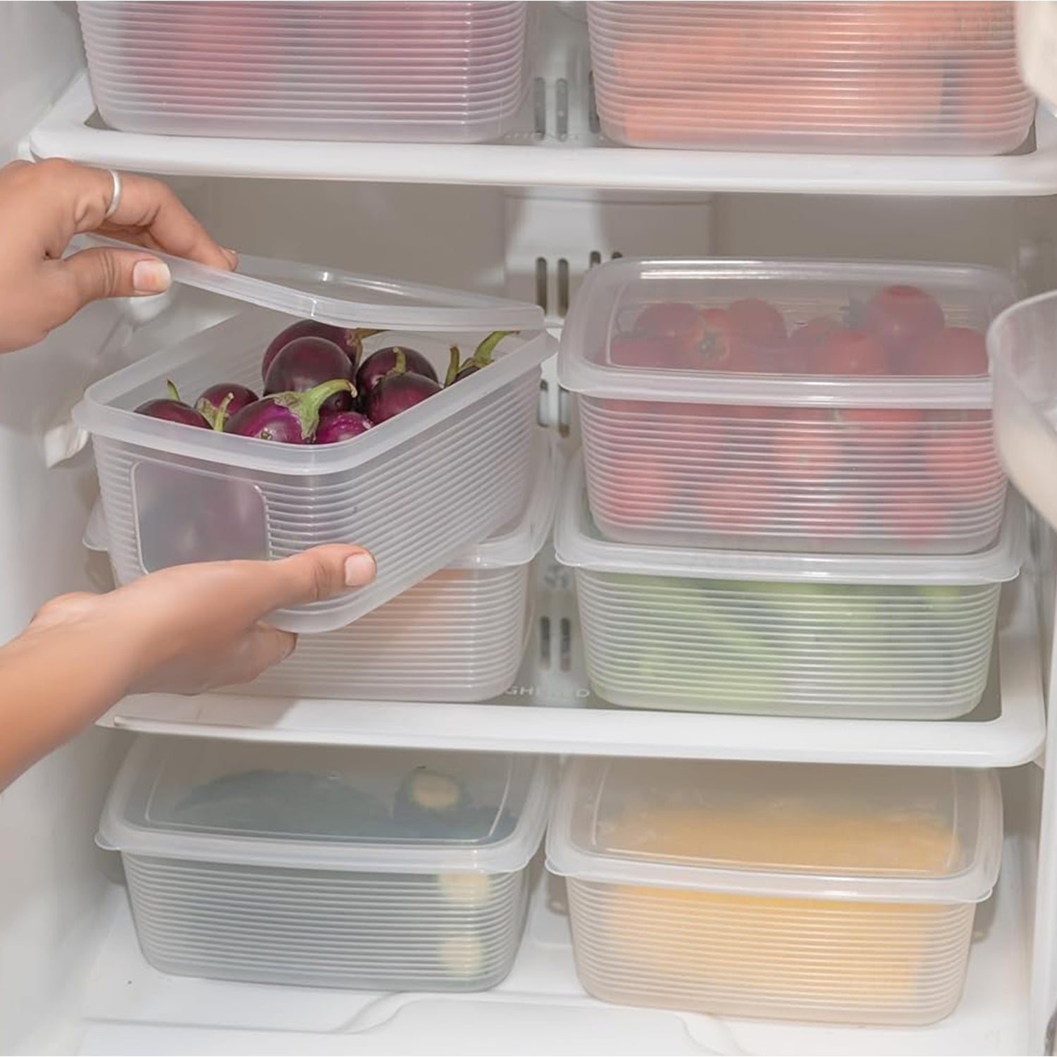 Food storage containers showing snap-fit airtight lids to keep food fresh