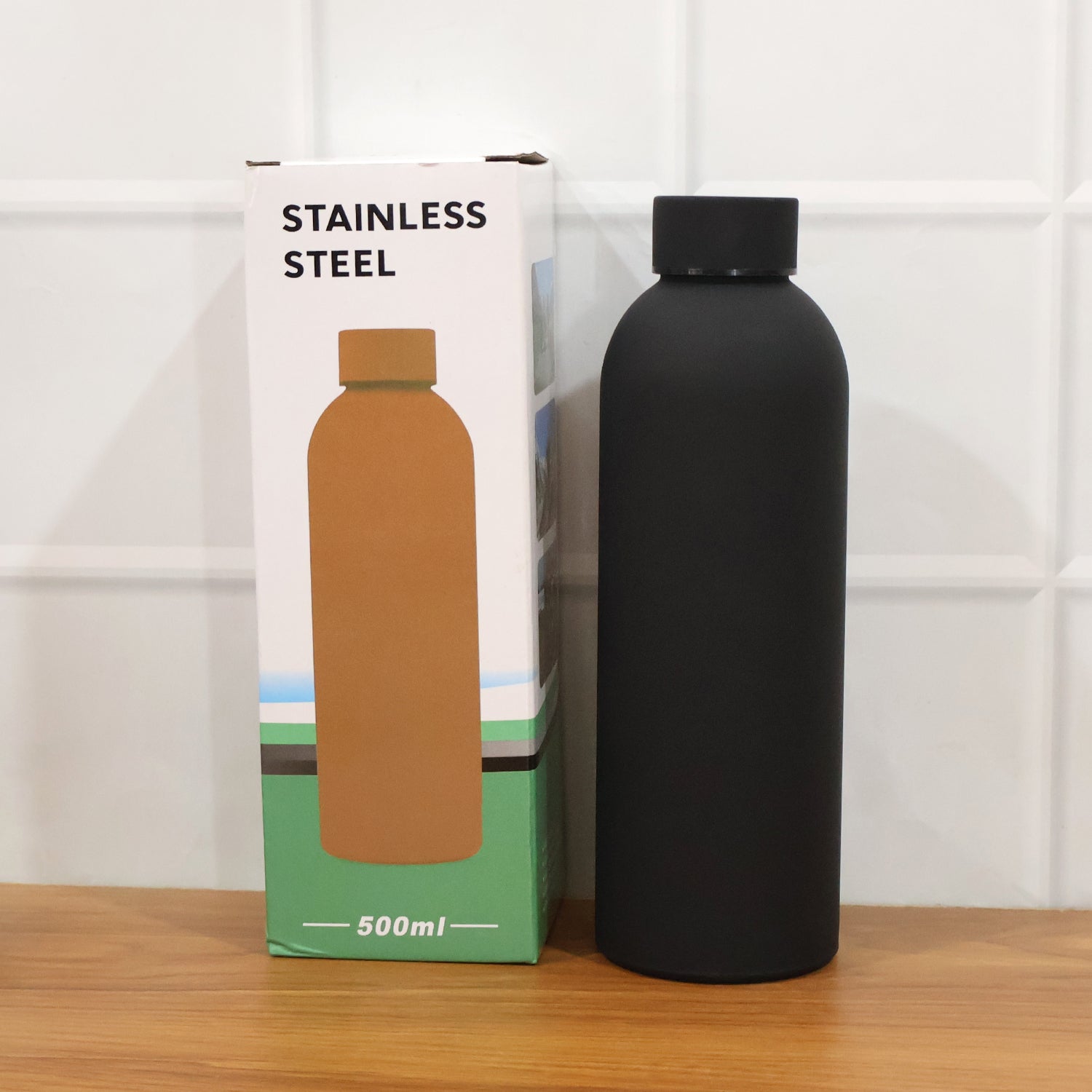 Customize Stainless Steel Double Wall Vacuum-Insulated Drink Water (Black / 500 ML Approx)