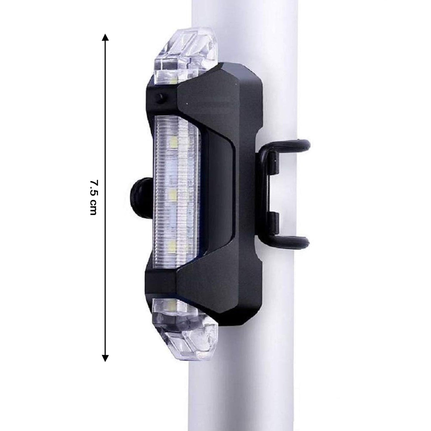 Waterproof USB rechargeable bicycle light enduring splashes highlights durability.