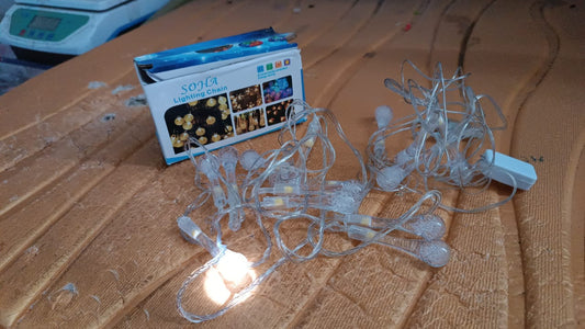 Packaging of the crystal water drop LED string lights.