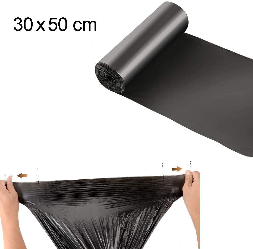 A roll of black garbage bags unrolling, with a pair of hands stretching a bag below, showing 30x50 cm dimensions.