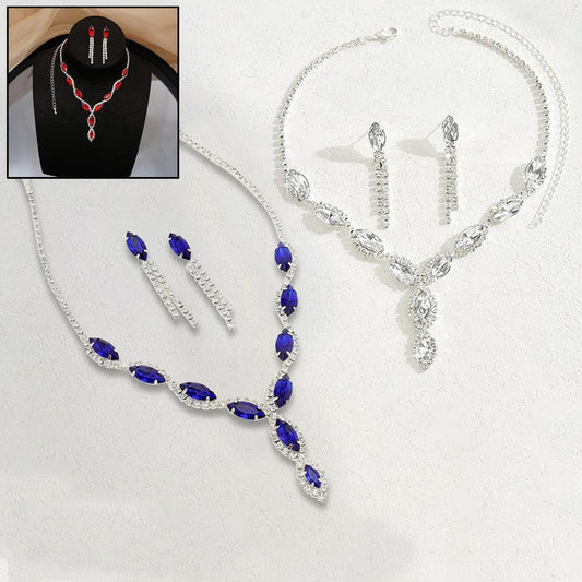 Elegant Indian wedding jewelry set featuring a necklace and matching earrings.