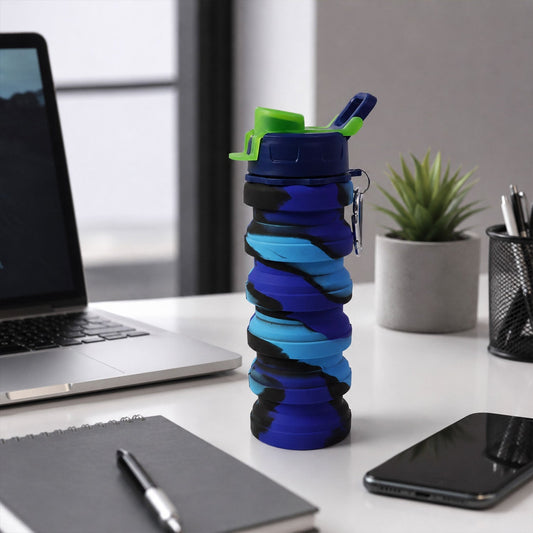 Foldable silicone water bottle 500ml with leakproof flip lid and carabiner