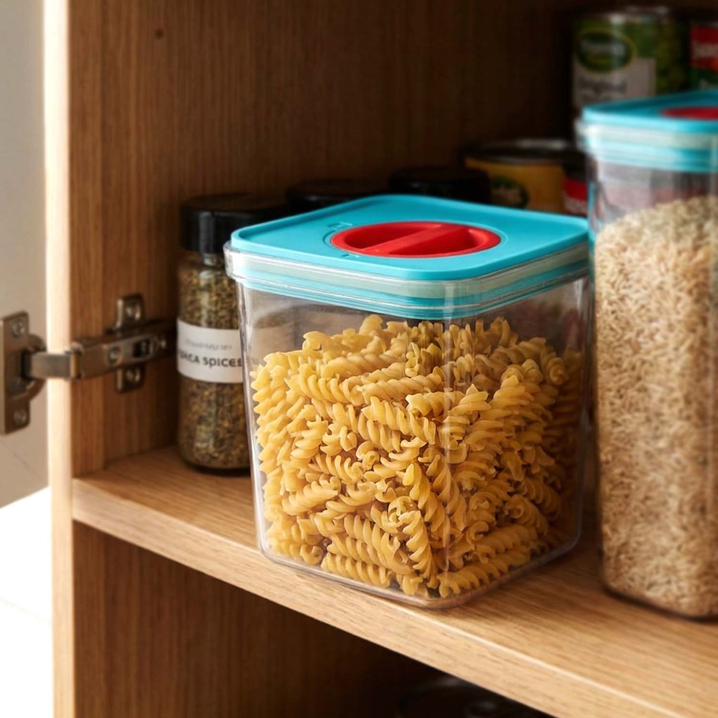 Leak-proof airtight food container perfect for snacks