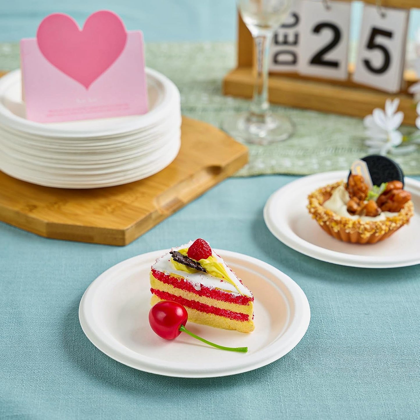 Leak-resistant 6 inch compostable plate perfect for oily foods