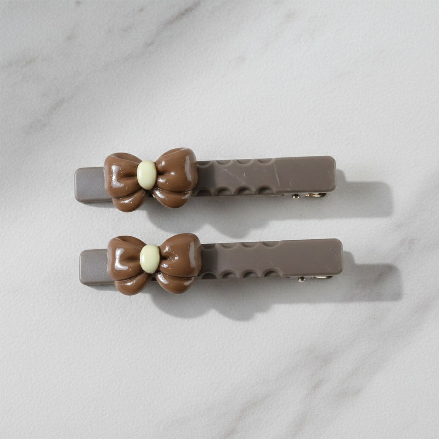 Party wear bow design decorative hair clips with snap mechanism