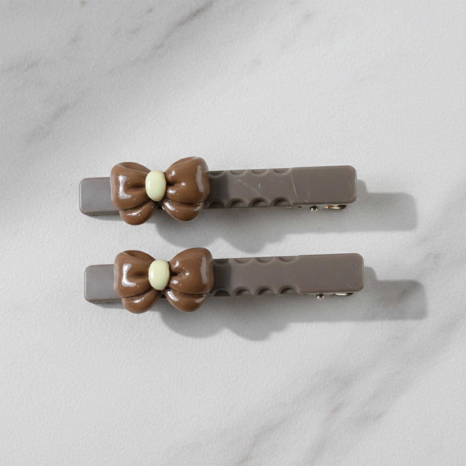 Party wear bow design decorative hair clips with snap mechanism
