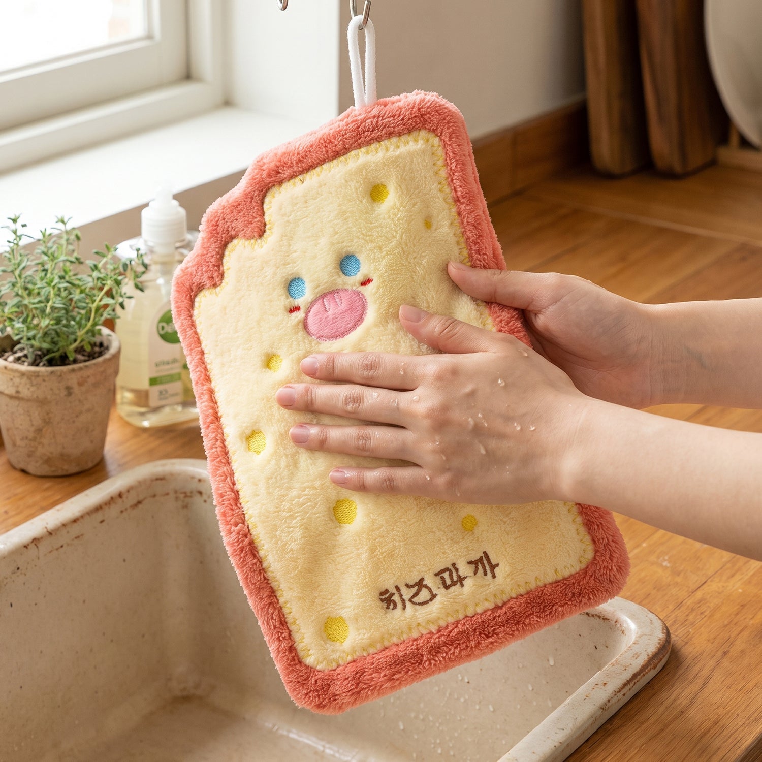 Quick dry towel used for hands and kitchen surfaces