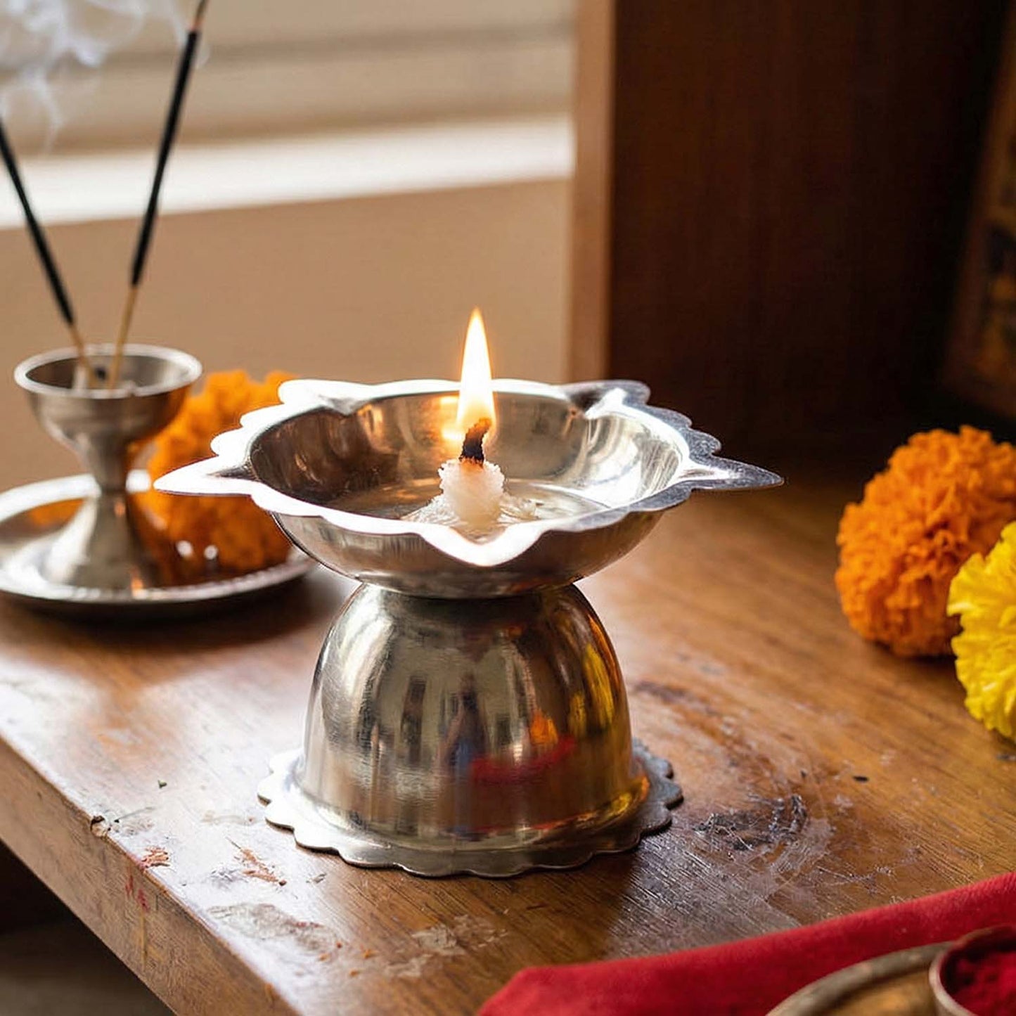 Elegant small-sized sunflower pattern diya holder for home temple