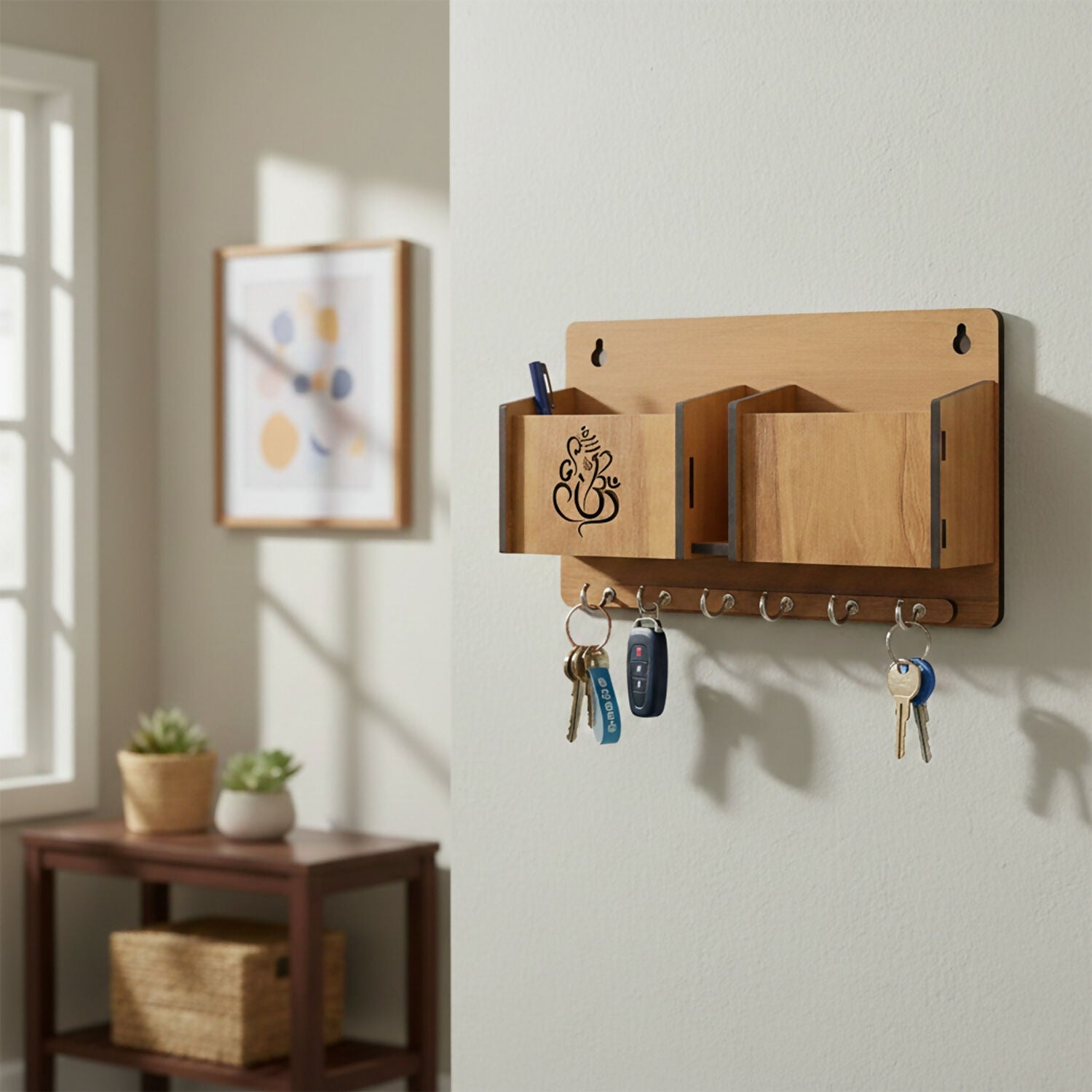 Wooden Wall Mounted Key Holder with Mobile Stand