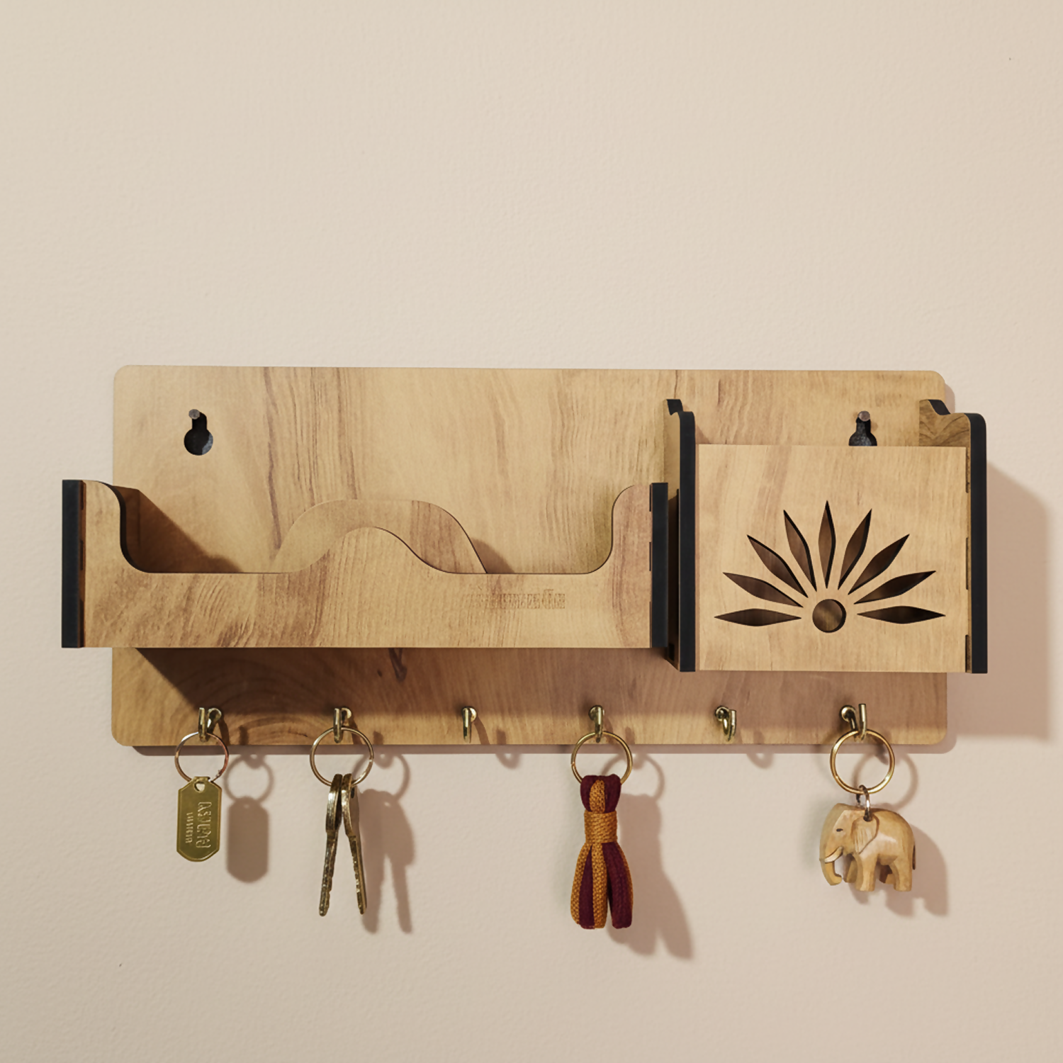 Wooden Wall Mounted Key Holder with Shelf for Mobile, Glasses and Keys