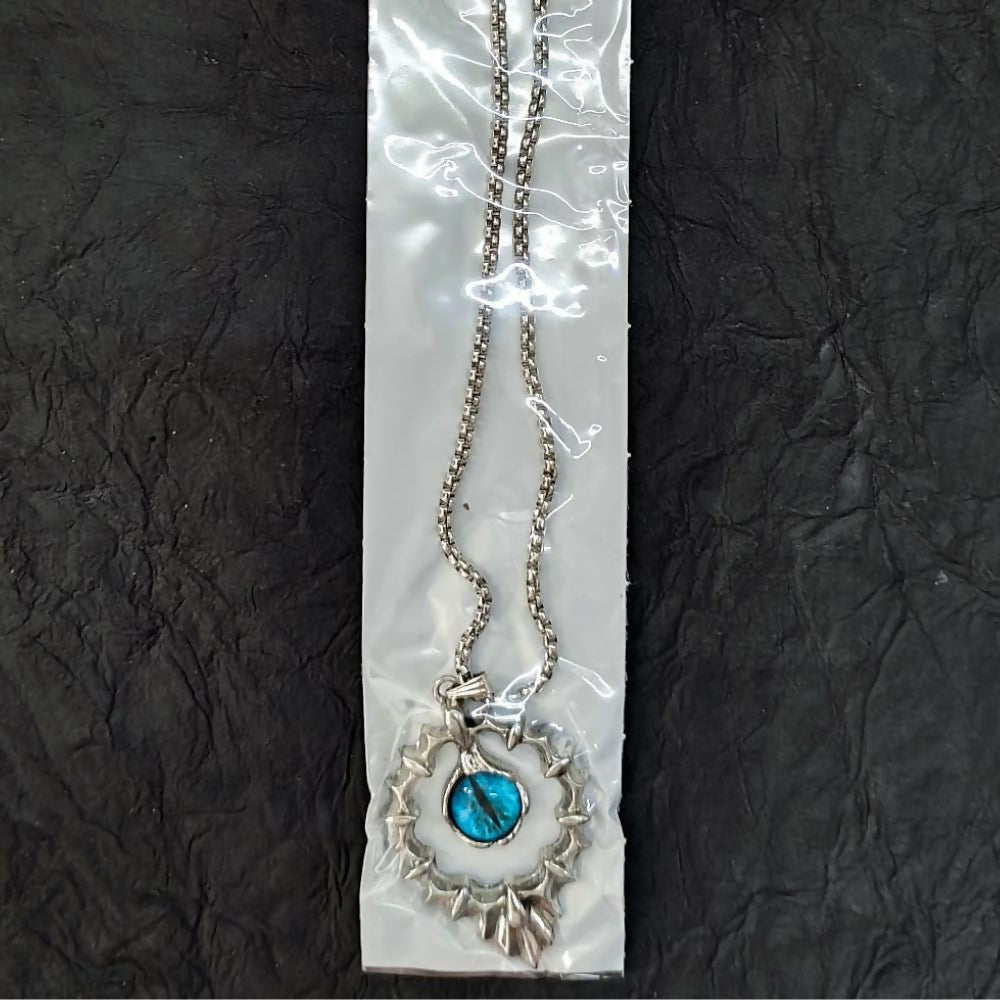 Warrior Dragon Eye Pendant with Metal Chain