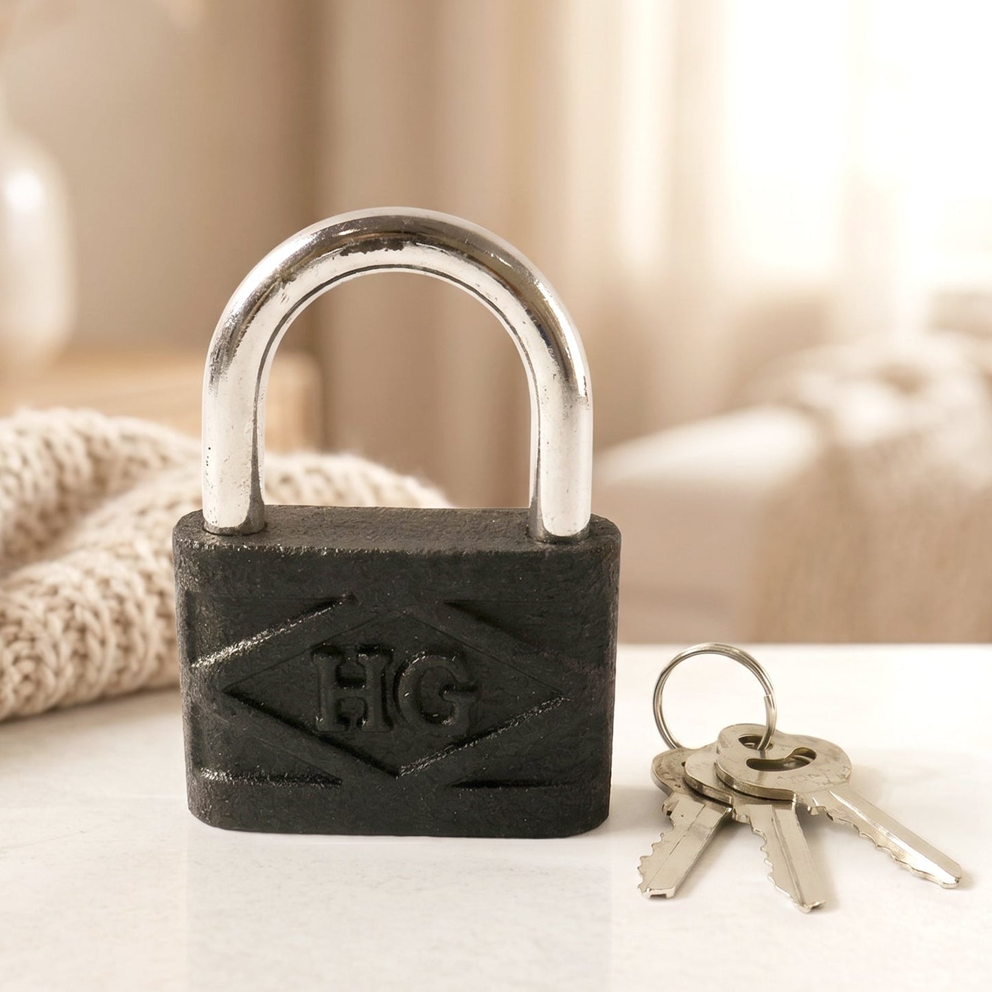 Demonstration of key insertion into the Heavy Duty Padlock for easy operation.