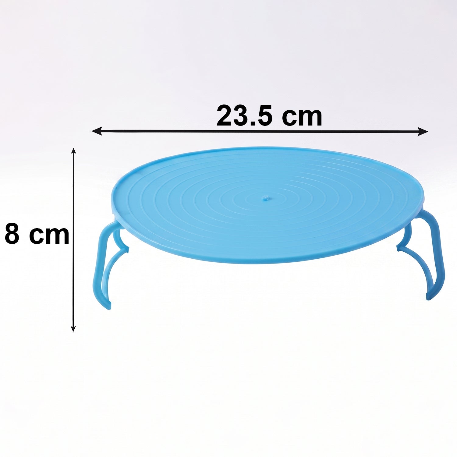 Kitchen and microwave compatible plastic serving tray