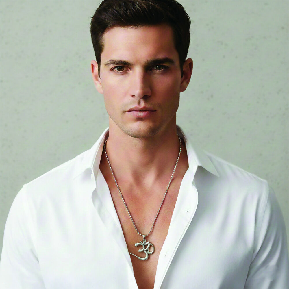Devine Om chain pendent for mens
