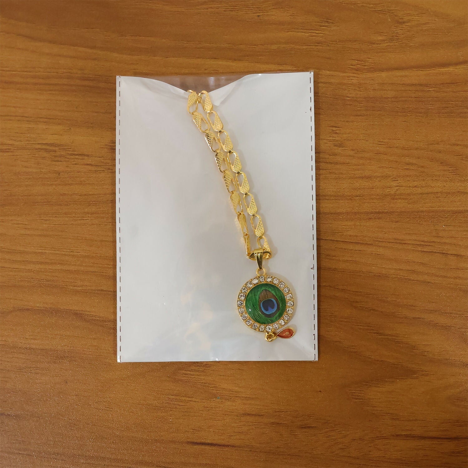 Peacock Feather Stone Pendant Gold Chain Necklace