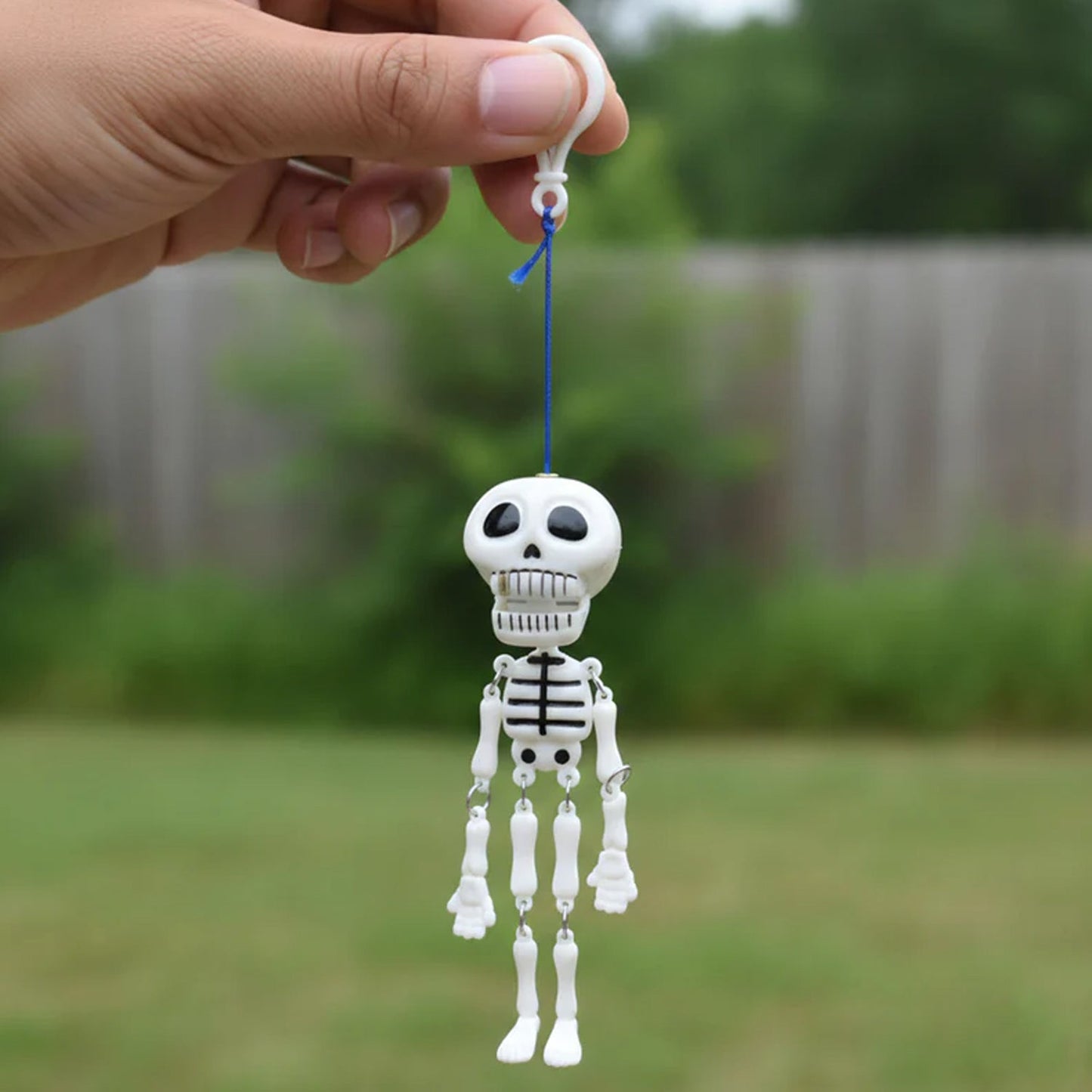 Decorative skeleton keyring for keys and backpacks