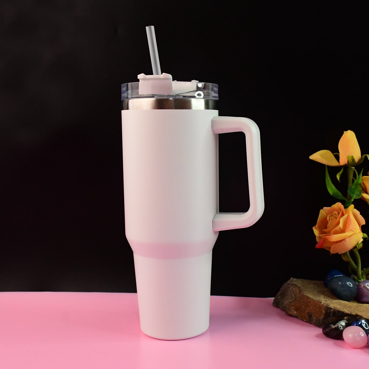 890 ML white insulated travel tumbler ready for fitness and outdoor use