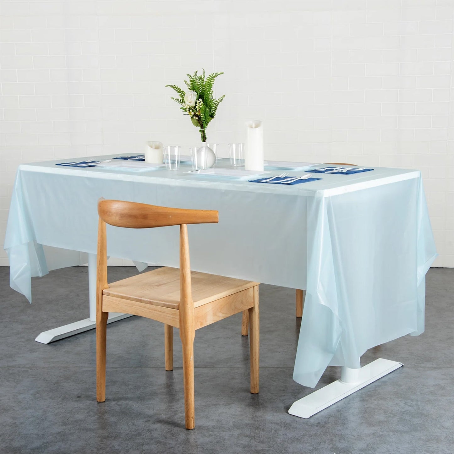Roll of disposable plastic waterproof table covers for sale