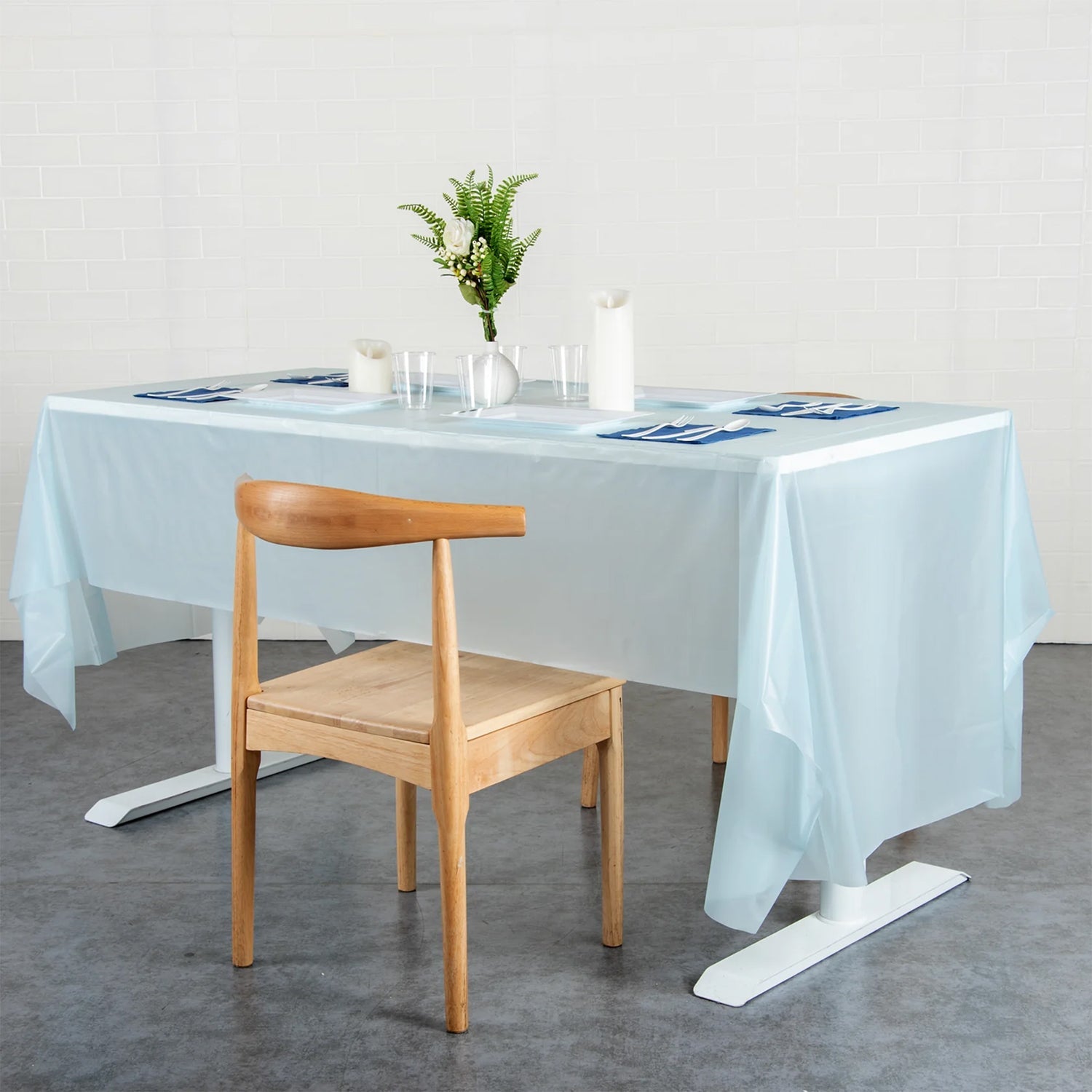 Roll of disposable plastic waterproof table covers for sale