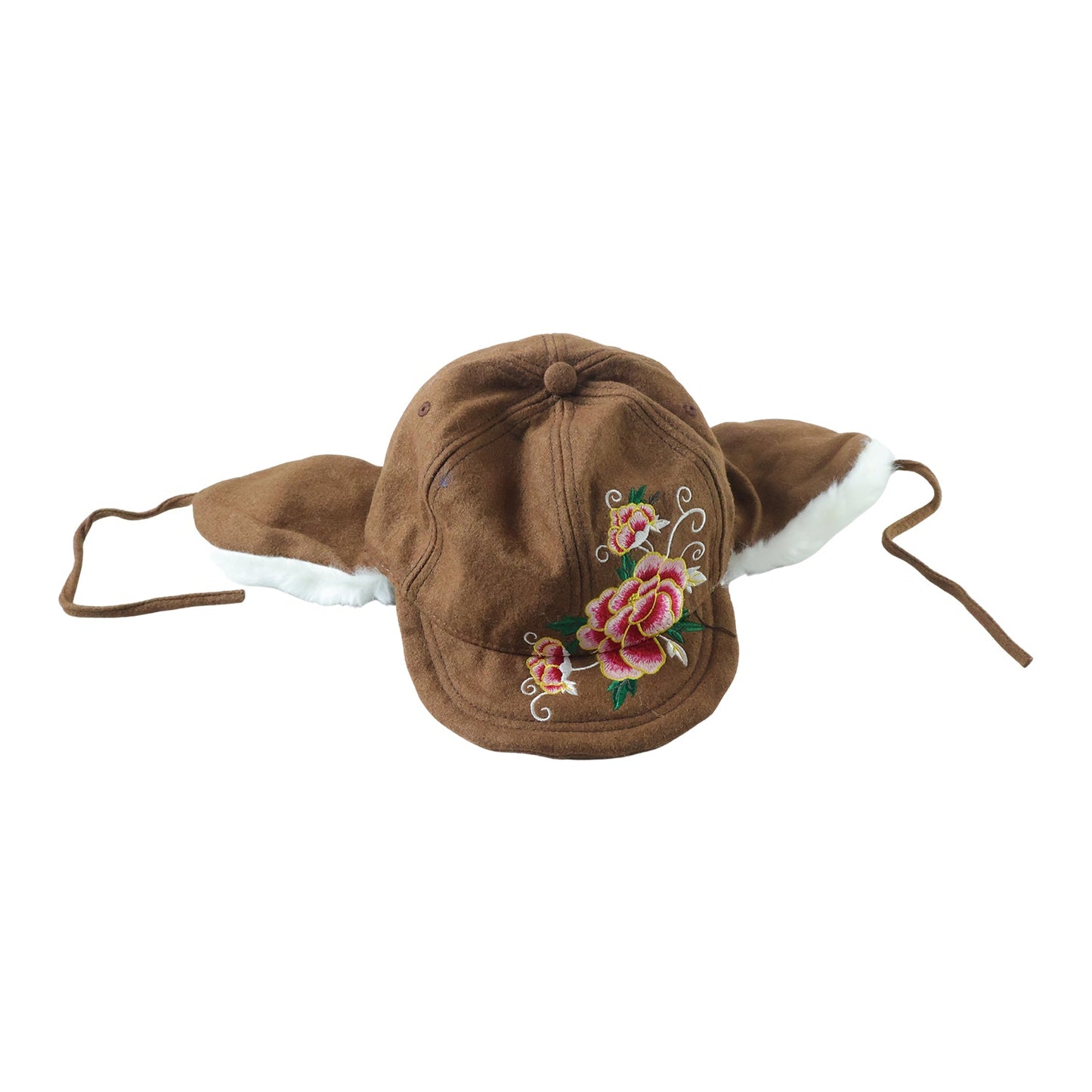 Lightweight winter headwear for women with plush inner lining