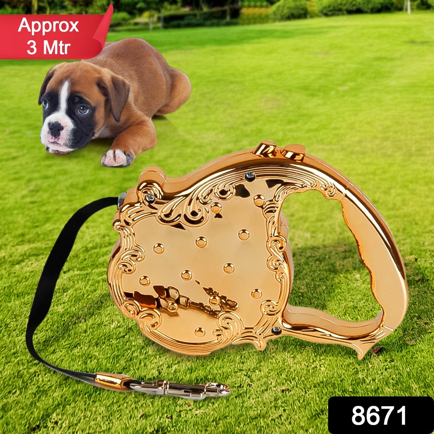 Close-up of the ergonomic handle and brake button on the retractable pet leash.