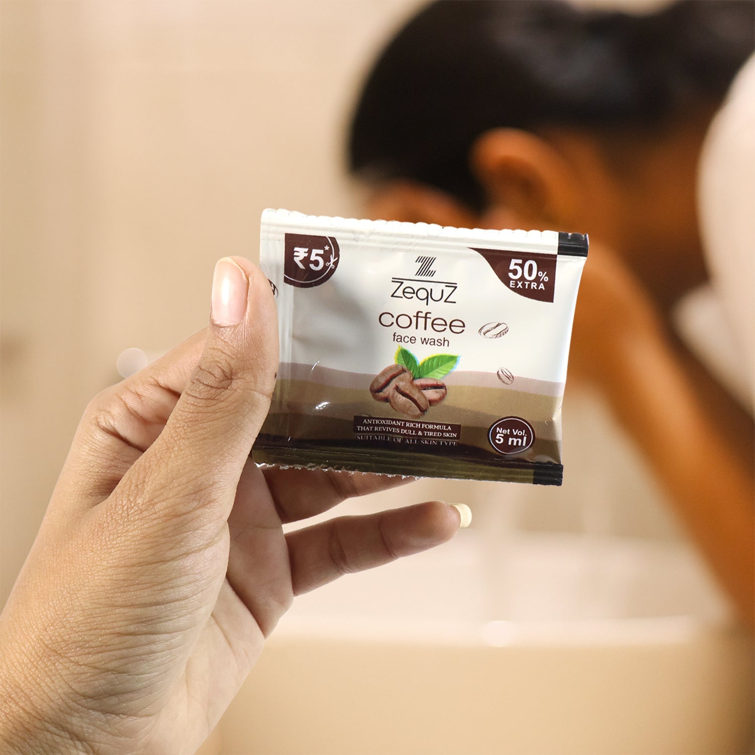 Compact sachet for coffee face wash travel convenience
