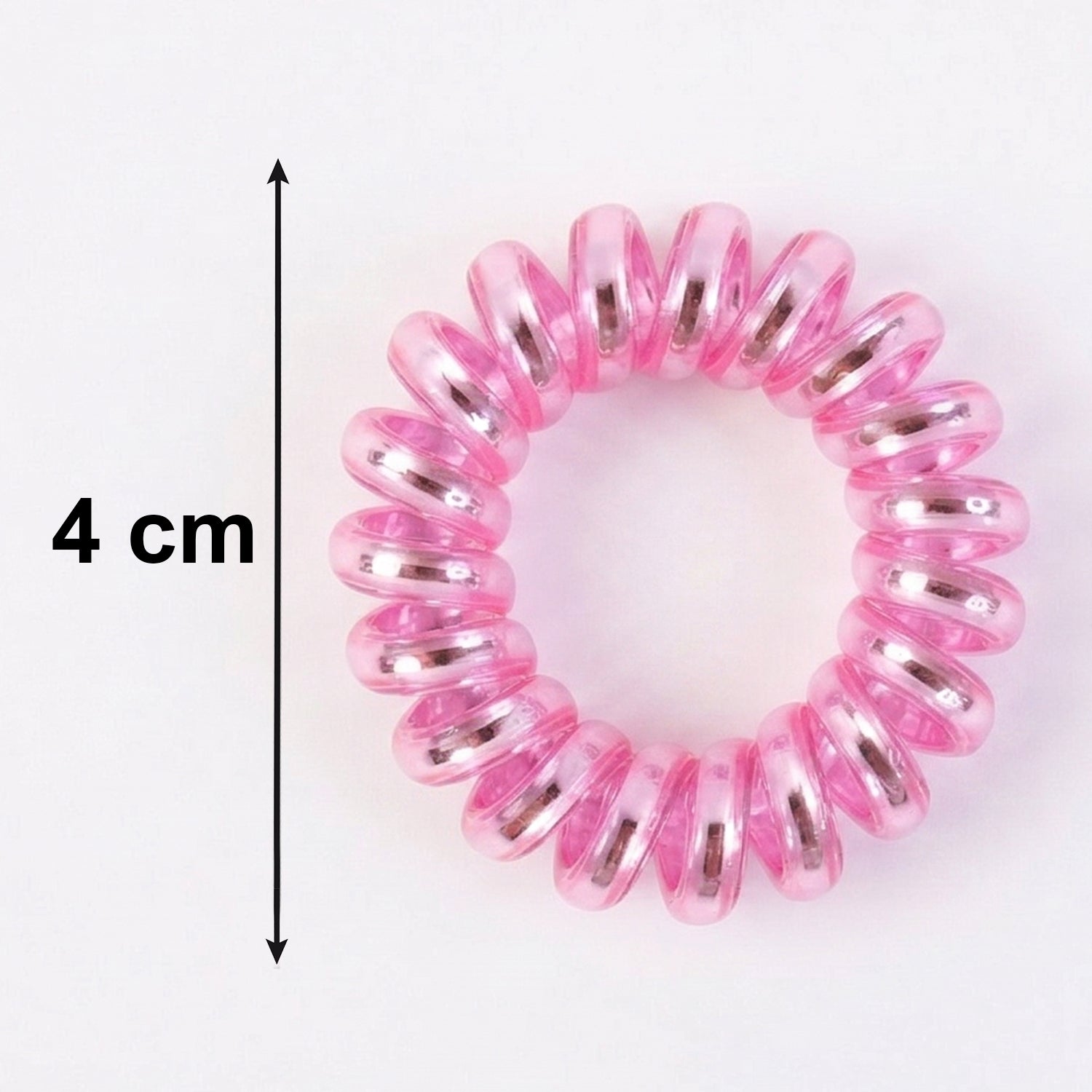 Demonstration of the stretchable spiral coil hair tie