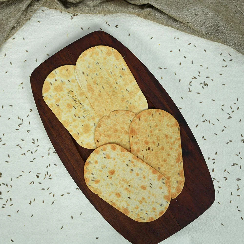 Maniarr's Jeera Khakhra packaging, showcasing the cumin-flavored wheat chips.