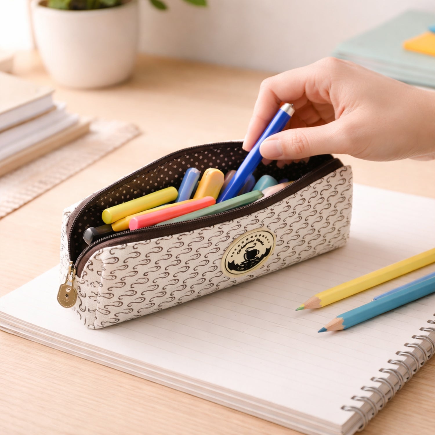 Durable fabric pencil pouch with secure zipper closure