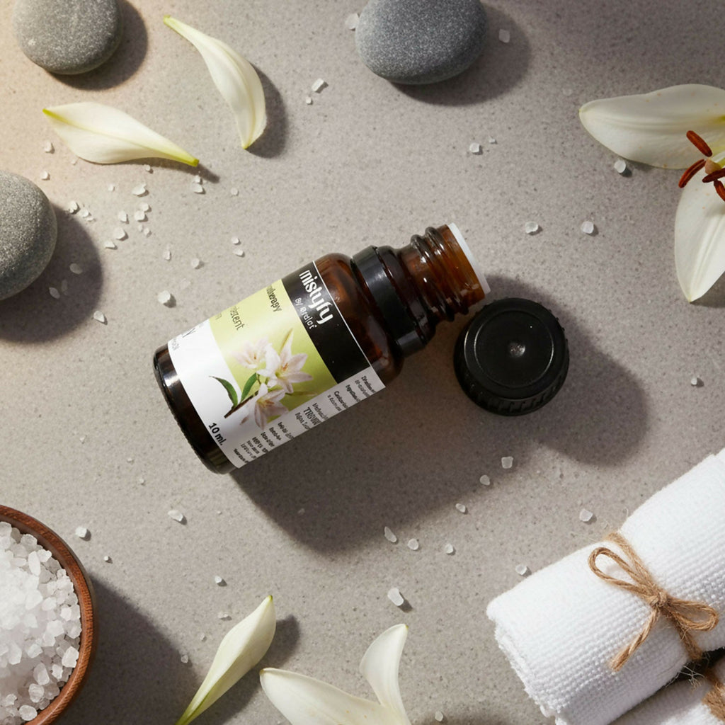 Eyelet Aromatherapy Lily Diffuser Oil Reminiscent Green Floral Aroma (10ML)
