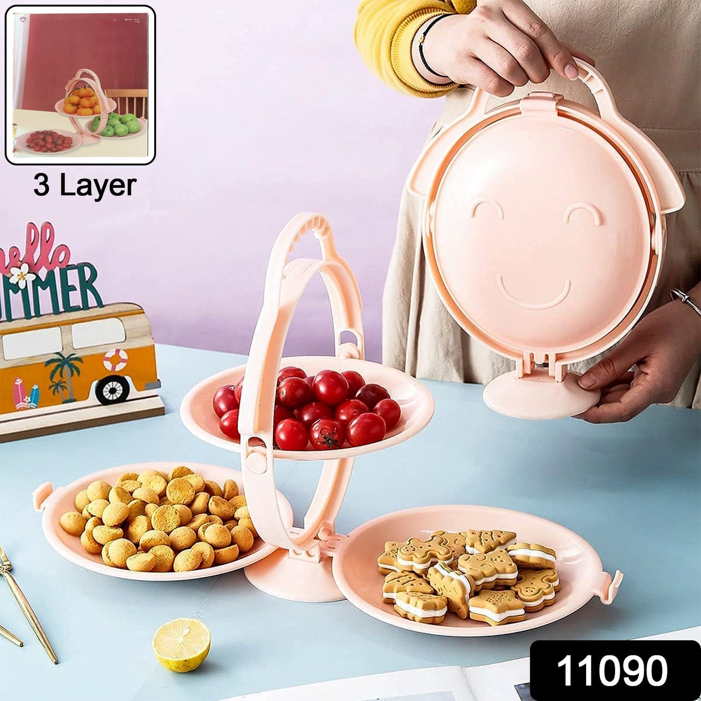 Close-up of sturdy handle on 3-tier foldable snack serving stand