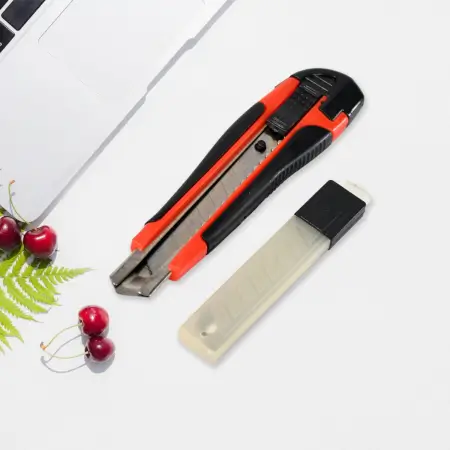 Heavy Duty 18mm Cutter Knife Set with Rubber Handle & Extra Blades - Ideal for Office and Home Use ( default, Standard ).